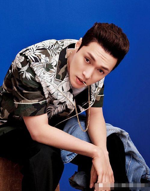 张艺兴恋情爆料最新消息,神秘女友身份引热议 第1张 张艺兴恋情爆料最新消息,神秘女友身份引热议 第1张