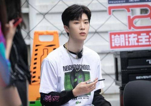 娱乐吃瓜姐范丞丞,娱乐吃瓜界的“姐范儿”新宠 第1张 娱乐吃瓜姐范丞丞,娱乐吃瓜界的“姐范儿”新宠 第1张